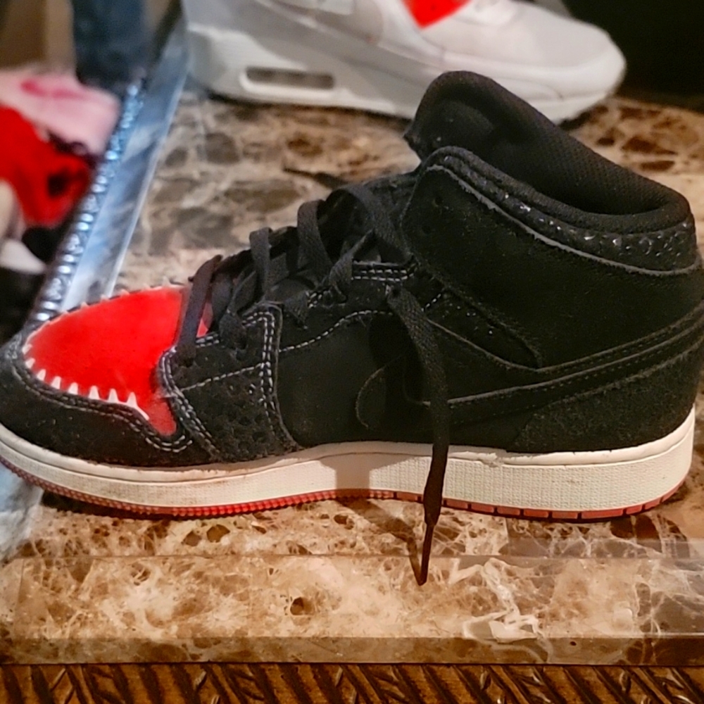 Shoes